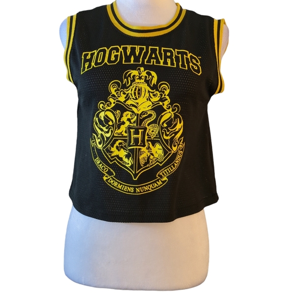 Harry potter Tops - Harry Potter Hogwarts Jersey Youth size S color black and yellow